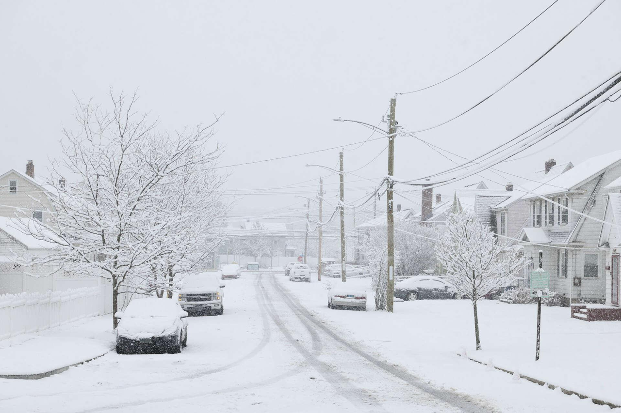 How much snow Connecticut gets
